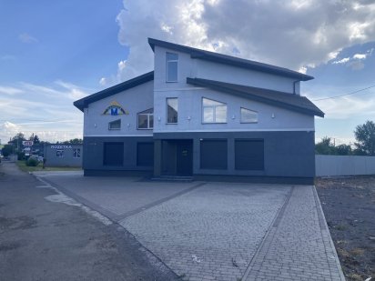 Продається комерційне приміщення Мукачеве