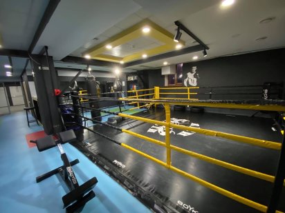 Комерція з діючим бізнесом спортивний зал ЖК Річ Таун Буча Буча