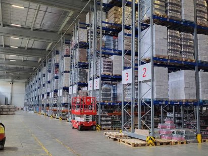 16000 м2 склад клас А продаж. Лівий берег. Продажа склада левый берег. Бровари