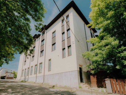 Нежитлове приміщення 2282 метри, можлива оренда Івано-Франківськ