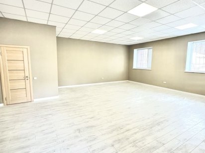 Продаж комерції з ремонтом поряд з Центральним парком Ірпінь