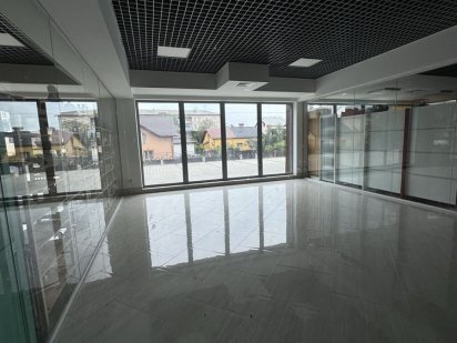 Прожається комерційне приміщення по вулиці Височана Івано-Франківськ