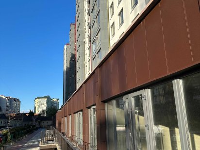 Здане комерційне приміщення в  центрі міста,Княгинин-Галицька Ивано-Франковск