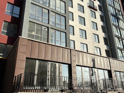 Комерція ЖР Княгинин, продам приміщення  в центрі,Васильянок Галицька Івано-Франківськ