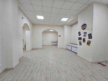 Продажа/ обмен на авто, нежилое помещение, после ремонта, ул. Ракитина Кривий Ріг