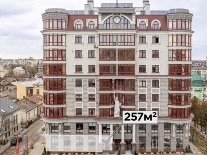 Продаж комерційного приміщення по вул. С.Бандери ЖК Статус Івано-Франківськ