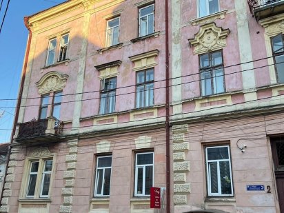 Комерційне приміщення в самому центрі міста Чернівці Черновцы