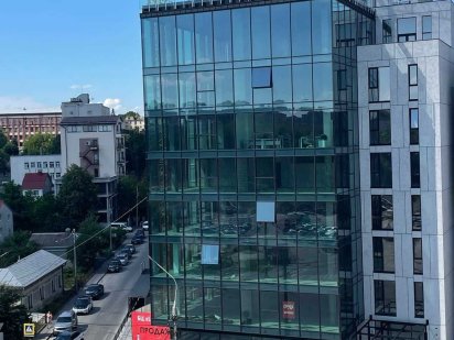 Продаж комерційного приміщення у вже зданому БЦ London Тернопіль