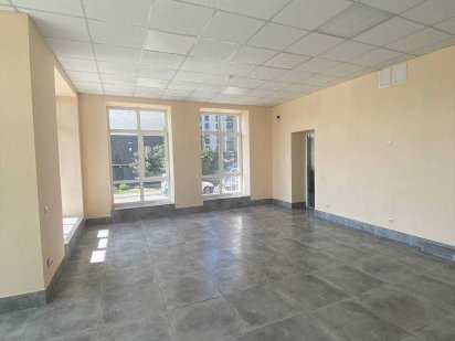 Комерція! Фасадний вхід! 80м Івано-Франківськ