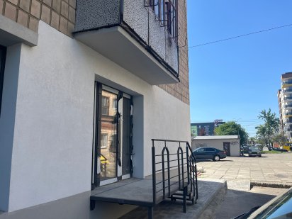 Продаж комерційного приміщення поруч ТЦ «Velles Mall» Івано-Франківськ