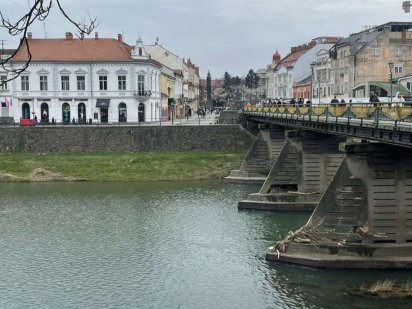 Продам приміщення в центрі міста Ужгород пл. Шандора Петефі 73м² Ужгород