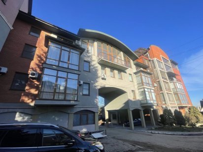 Продається не житлове офісне приміщення Черновцы