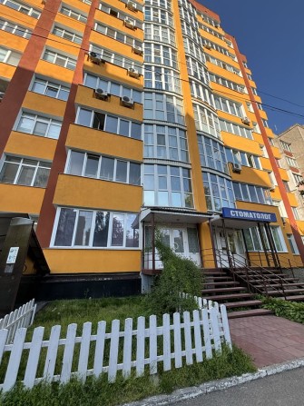 Продам комерційне  приміщення, 70м2 - фото 1