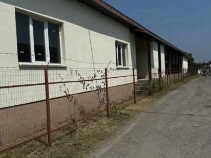 Продаж комерції великої площі Ужгород