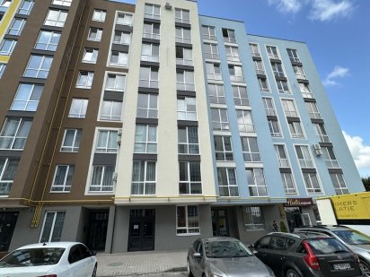 Продаж комерційного фасадного приміщення 2 хв від центру Черновцы