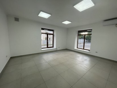 Продаж комерційного приміщення вул. Рєпіна Тернополь