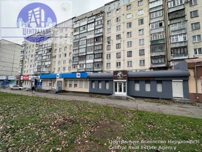 Продаж приміщення. ФАСАД. Вигідно! Вул. Головна, 351кв.м. Черновцы