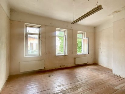 Приміщення пр вул. 29 березня (п-н Соборної площі) Черновцы