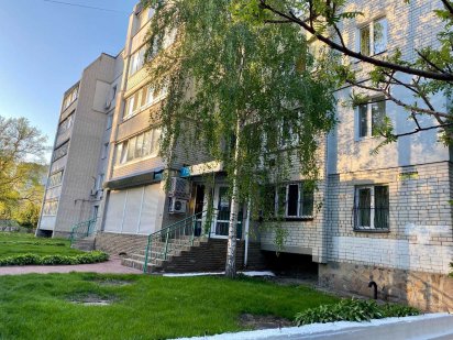 Продається Квартира під комерційну нерухомість в центрі міста 1 поверх Чернігів