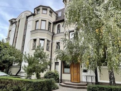 Офіс, Галерея 438 м2, Контрактова площа, Вулиця Спаська 10в Київ