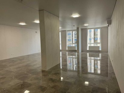 Оренда офісу 106,1 м2 в БЦ "CRYSTAL" Осокорки, м. Славутич Киев