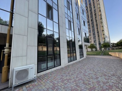 Продажа помещения в ЖК Панорама Дніпро