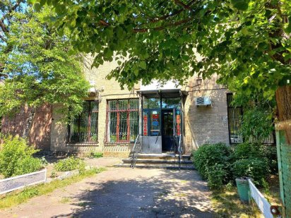 Привіт партнер. І де твій бізнес?