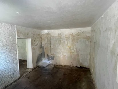 ПРОДАЖ! Приміщення 38 м. кв! По документах підвал!Вул.Вишенського!! Львів