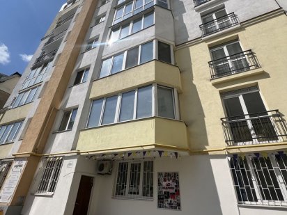 Приміщення / офіс / Олени Степанівни / з ремонтом / комерція Львів