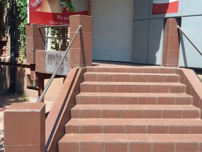 Продается салон красоты в центре города.