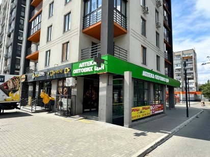 Пр.Героїв України/Шкільна 290 кв.м. фасад ремонт біля АТБ 165 тис.у.о Миколаїв