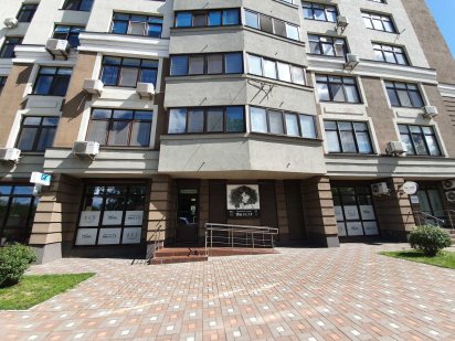 Приміщення. ЖК Зелений Острів 2. поруч Посольство США Киев