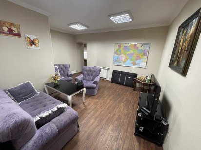 Центр Сінна/Маріупольська офіс 73 кв.м. ремонт ціна 65 тис.у.о. Миколаїв