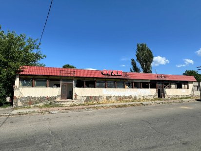 Варварівка вул.Очаківська біля повороту на міст 417 кв.м. фасад Миколаїв