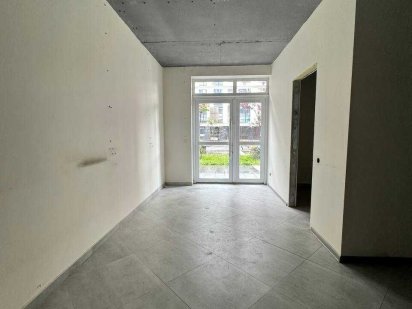 Продаж комерційного приміщення по Вул. Героїв Упа 73 з ремонтом. Львів