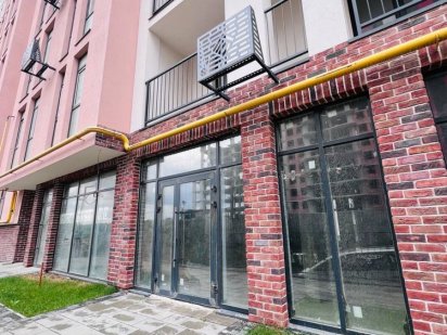 Продаж фасадного комерційного приміщення Шевченківський район Львов