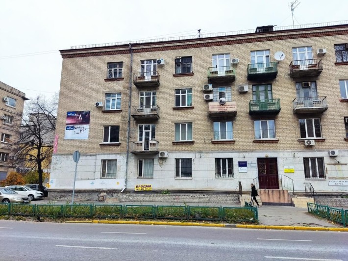 Продажа помещения в Центре 25 м.кв. г. Днепр ул. Плеханова - Ленина - фото 1