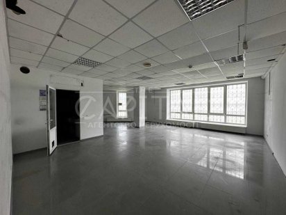 Продаж будівлі, 626 м2, вул. Тростянецька, Дарницький р-н Київ