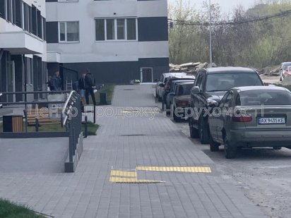 Без комісії!!!Продається приміщення в ЖК Пролісок в зданому будинку Харків