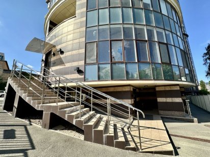 Без %! Офис с ремонтом, шоурум, клиника 161м2 в центре! Тютюнника 37-1 Киев