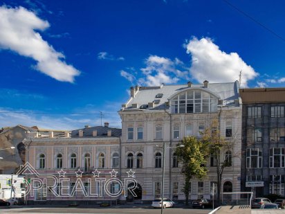 Продажа! 3-х этажный особняк на Сумской! Центр Харків