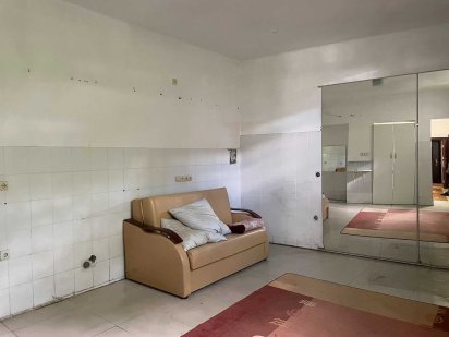 Продаж - комерційне приміщення, вул. Нечуя-Левицького Львов