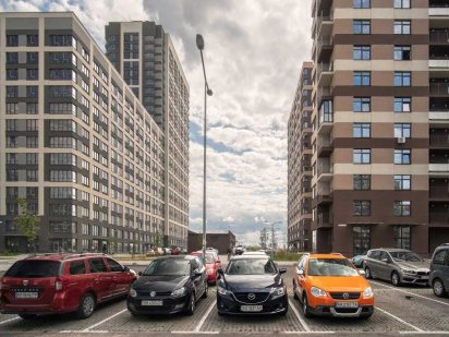 БЕЗ% комерческое помещение Варшавский 2 Виноградарь Київ