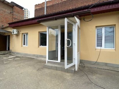 1m Коммерция здание офис производство ЮЖД метро Центральный рынок Харьков