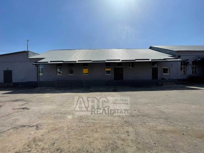 Продам комплекс нежилых помещений, земля в собственности 76 соток Харьков