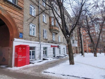 У продажі бізнес-приміщення по вул. Ромен Роллана 271 м2 Харьков