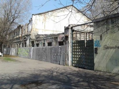 Продажа фасадного здания с территорией под развитие. код 338100 Одеса