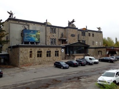 Будівля 11000 м2 пр. Героїв Харкова Харків