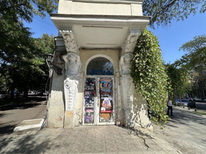 Фасадное помещение в центре, Горсад/ Дерибасовская/ Преображенская Одесса