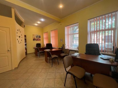 Продается коммерческое помещение Центр Б.Хмельницкого Одеса